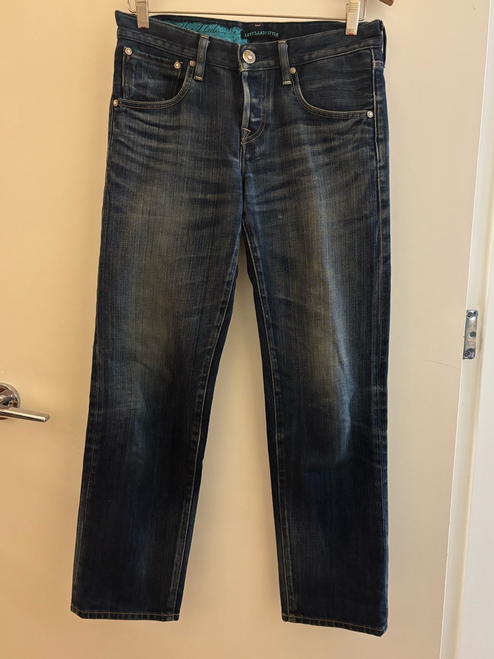 Levi’s Lady Style Women’s 29 Dark Wash Straight Leg Jeans Button Fly